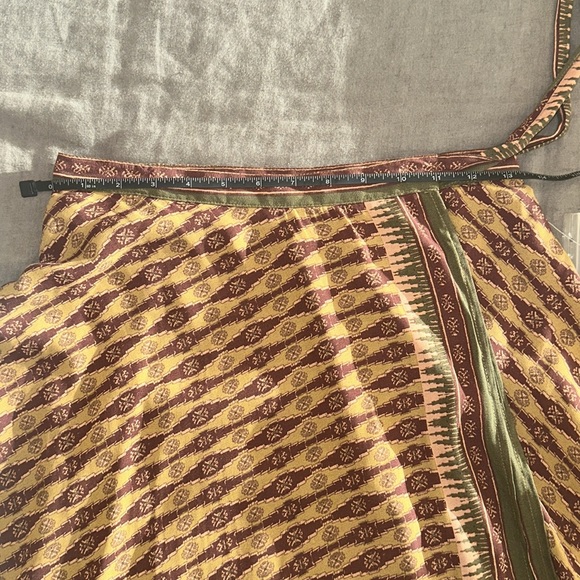 Free People Print MIDI Wrap Skirt - Picture 12 of 13